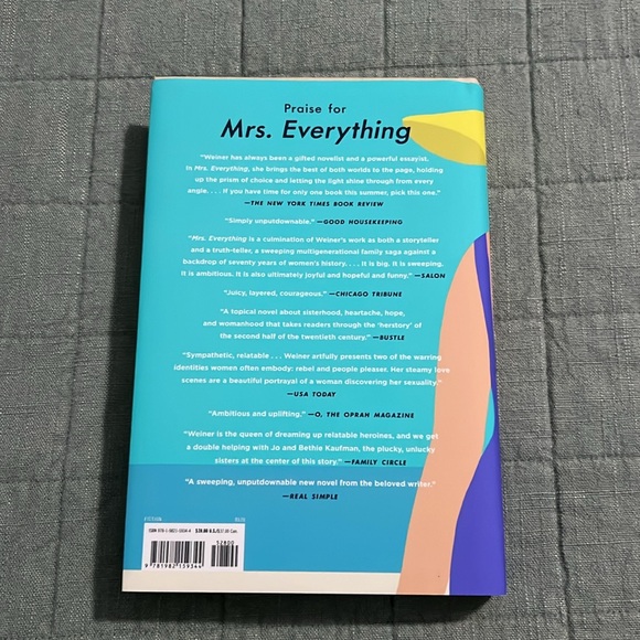 Big Summer by Jennifer Weiner - Picture 2 of 5